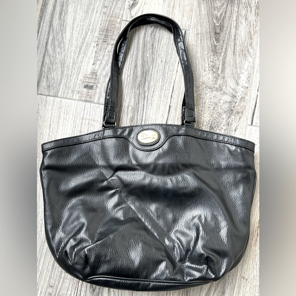 Carpetbags of America Leather Shoulder Bag